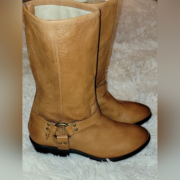 Frye Boots - Yth 3.5 (Woman 6) - Brown Leather Boots - EUC - Style 3496064WHS - Picture 13 of 13